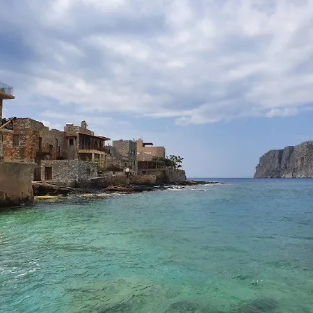 Holiday home Milopetra *