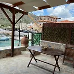 Milopetra