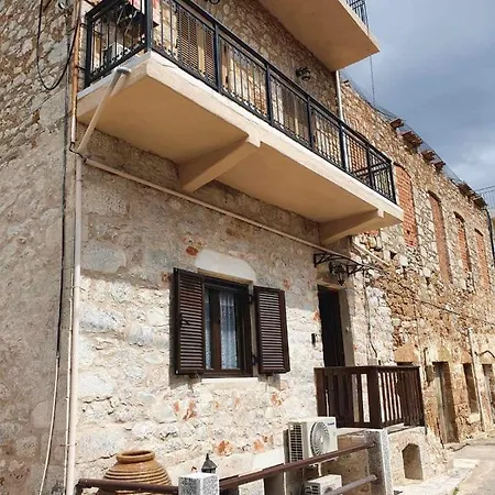 Сasa de vacaciones Milopetra Yerolimin