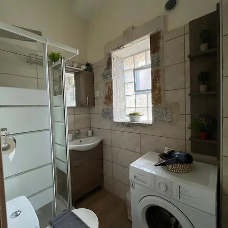 Сasa de vacaciones Milopetra Yerolimin