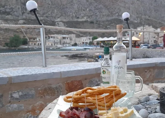 Milopetra