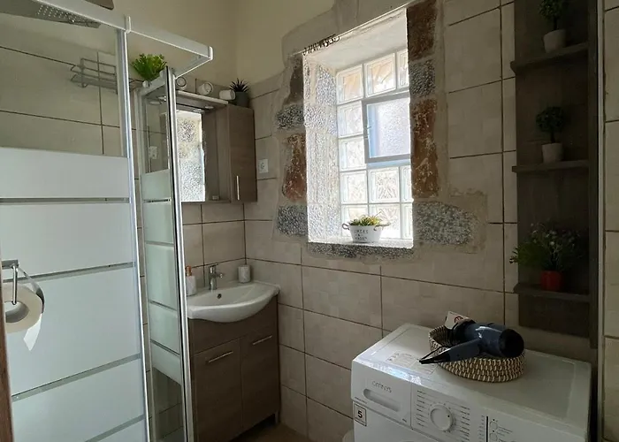 펜션 Milopetra 예롤리민